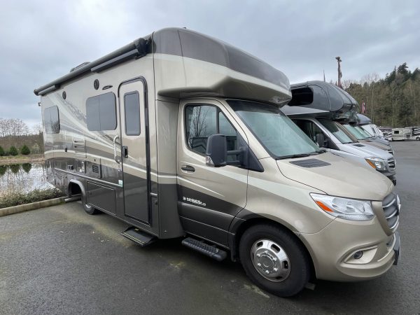 2023 Dynamax Isata 3 Series 24RWM - Image 22