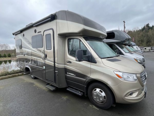 2023 Dynamax Isata 3 Series 24RWM