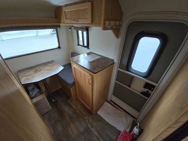 2023 Escape 17B - Image 13
