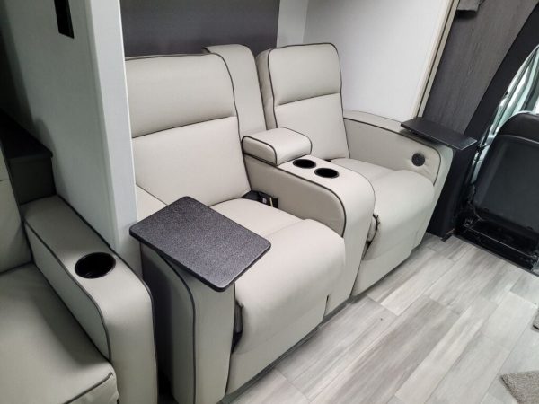 2023 Forest River Sunseeker MBS 2400T - Image 11