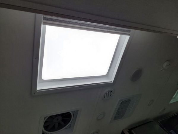 2023 Forest River Sunseeker MBS 2400T - Image 15