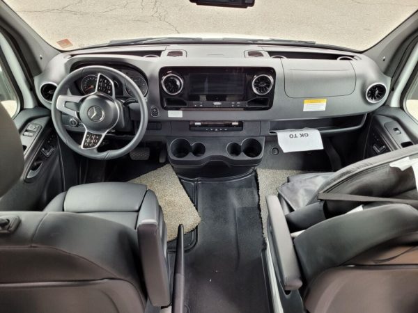 2023 Forest River Sunseeker MBS 2400T - Image 5