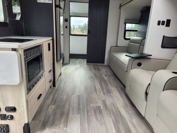 2023 Forest River Sunseeker MBS 2400T - Image 7