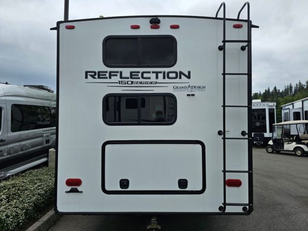 2023 Grand Design Reflection 150 Series 268BH - Image 3