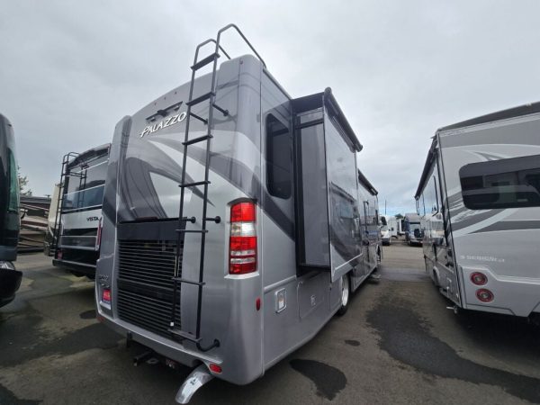 2023 Thor Motor Coach Palazzo 33.5 - Image 3