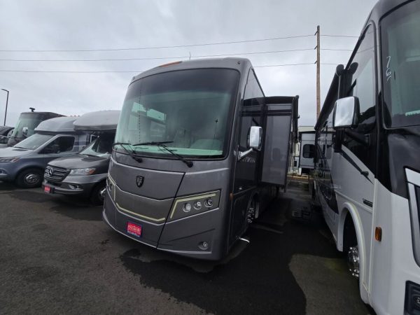 2023 Thor Motor Coach Palazzo 33.5