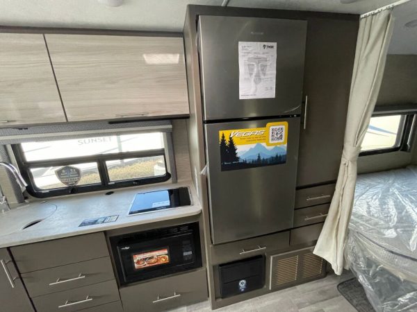 2023 Thor Motor Coach Vegas 25.7 - Image 14