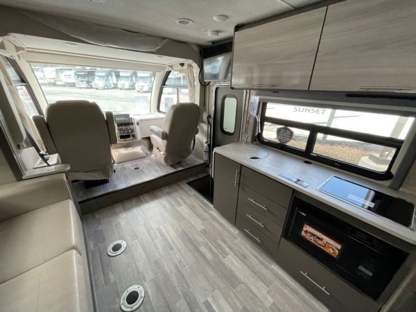 2023 Thor Motor Coach Vegas 25.7 - Image 20