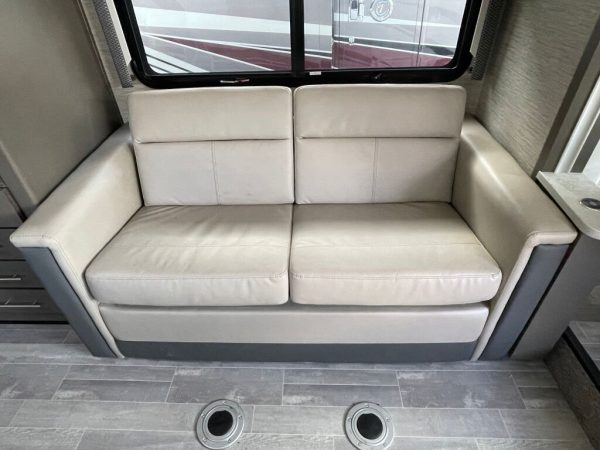 2023 Thor Motor Coach Vegas 25.7 - Image 23