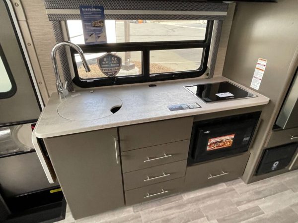 2023 Thor Motor Coach Vegas 25.7 - Image 25