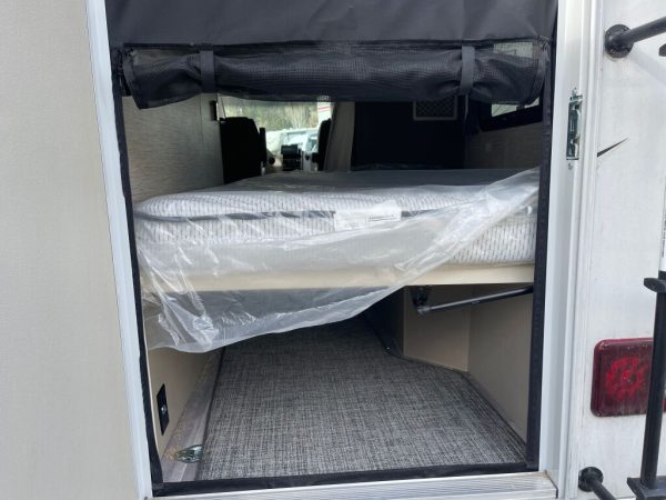 2023 Thor Motor Coach Vegas 25.7 - Image 5
