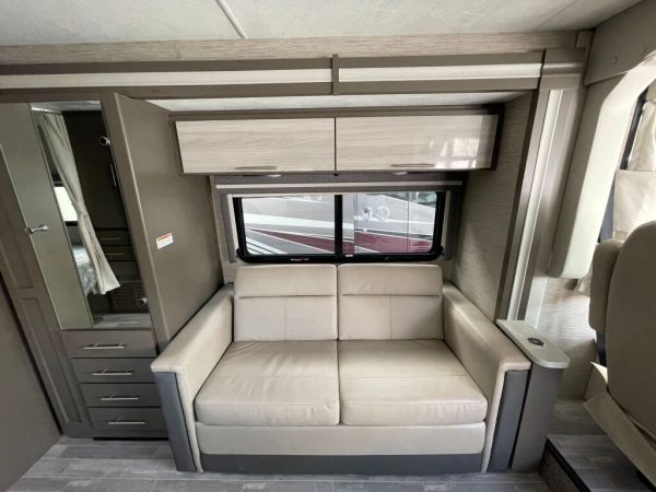 2023 Thor Motor Coach Vegas 25.7 - Image 8