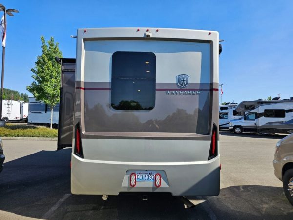 2023 Tiffin Motorhomes Wayfarer 25RW - Image 4