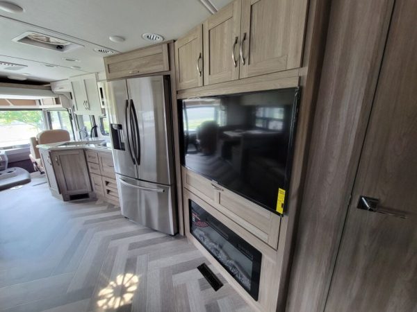 2023 Winnebago Adventurer 34W - Image 19