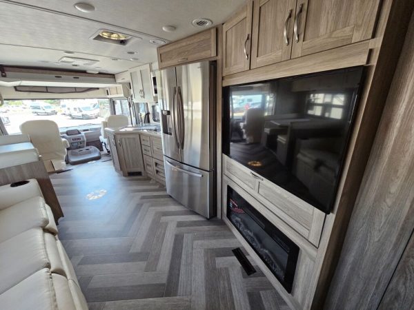 2023 Winnebago Adventurer 34W - Image 16