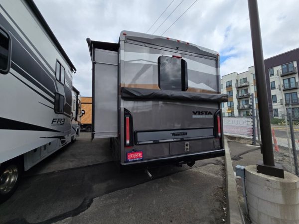 2023 Winnebago Vista 29V - Image 4