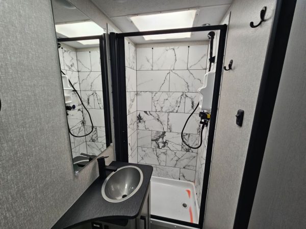 2024 Coachmen Freelander 26DS - Image 15
