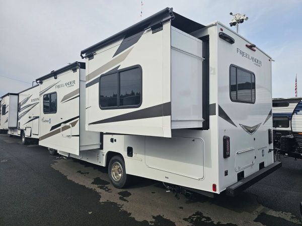 2024 Coachmen Freelander 26DS - Image 4