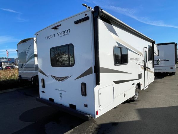 2024 Coachmen Freelander 27QB - Image 4