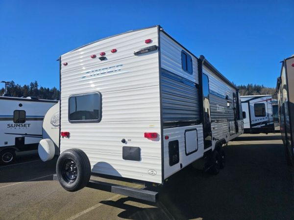 2025 CrossRoads Zinger ZR328SB - Image 4