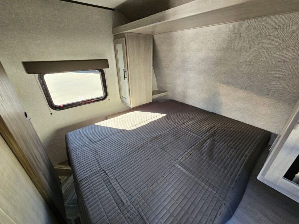 2025 CrossRoads Zinger ZR328SB - Image 10