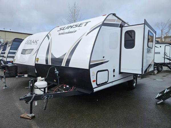 2024 Crossroads Sunset Trail Super Lite SS188BH - Image 14