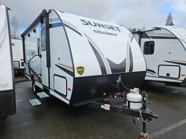 2024 Crossroads Sunset Trail Super Lite SS188BH - Image 4