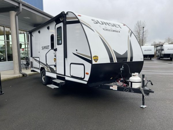 2024 Crossroads Sunset Trail Super Lite SS188BH