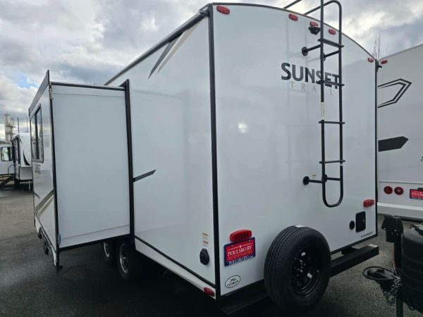2024 Crossroads Sunset Trail Super Lite SS222RB - Image 3