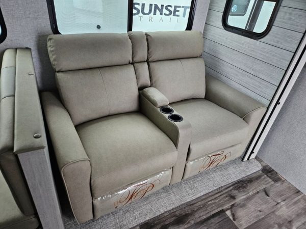 2024 Crossroads Sunset Trail Super Lite SS253RB - Image 12