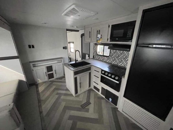 2024 Crossroads Zinger Lite ZR260BH - Image 19