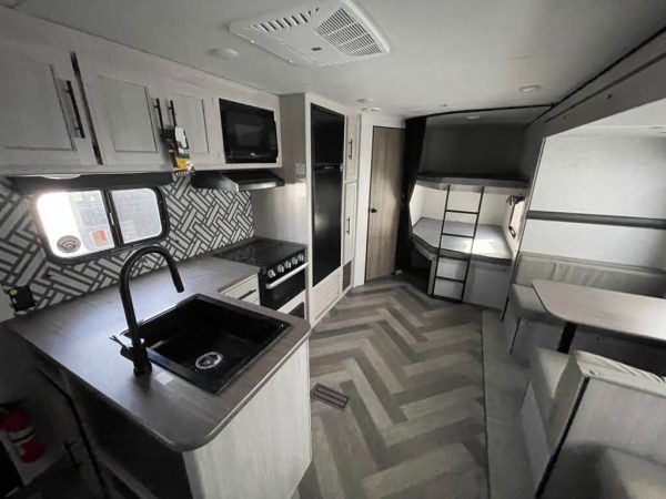 2024 Crossroads Zinger Lite ZR260BH - Image 20