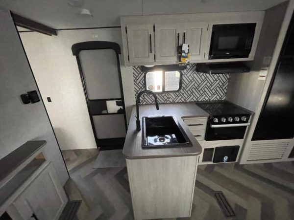 2024 Crossroads Zinger Lite ZR260BH - Image 8