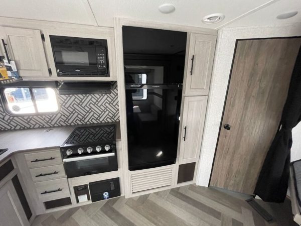 2024 Crossroads Zinger Lite ZR260BH - Image 12
