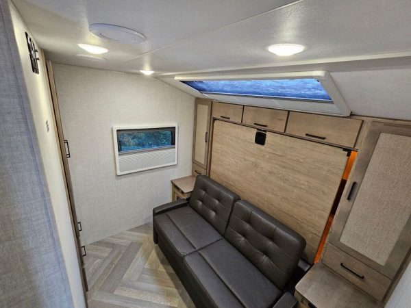 2024 Ember Touring Edition 29MRS - Image 14