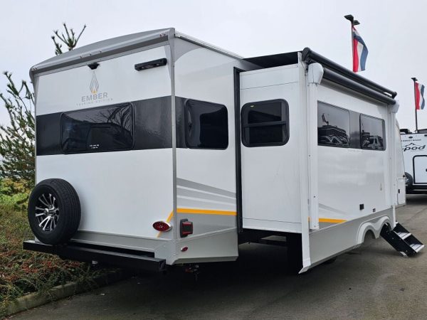 2024 Ember Touring Edition 29MRS - Image 4