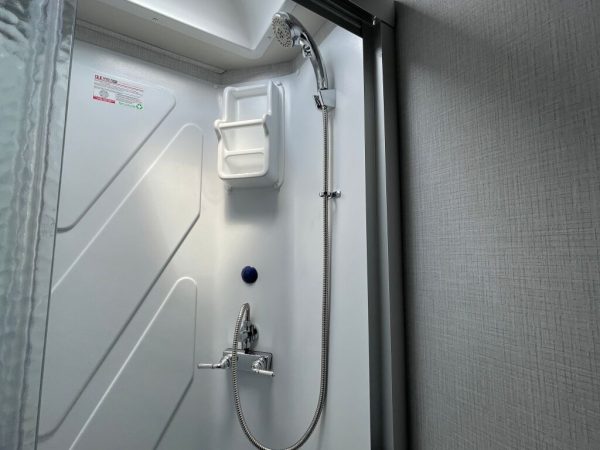 2024 Fleetwood Flair 28A - Image 20