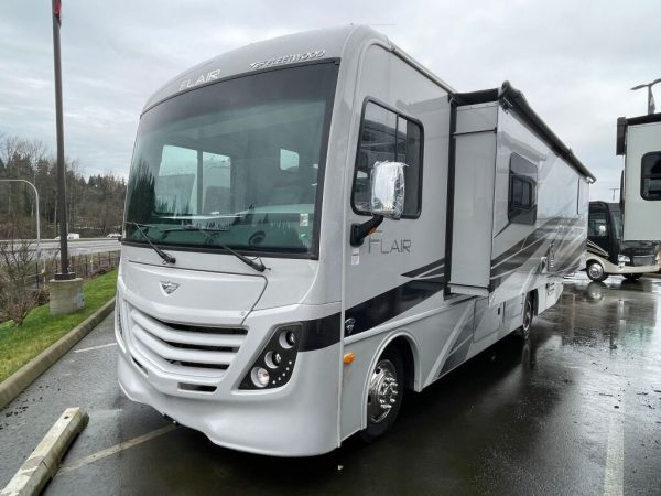 2024 Fleetwood Flair 29M - Image 2