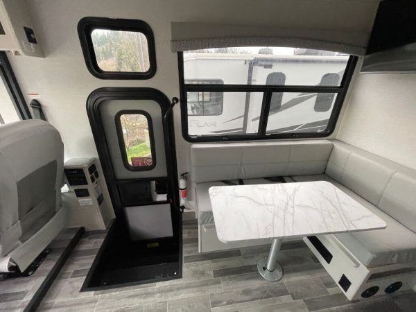 2024 Fleetwood Flair 29M - Image 8