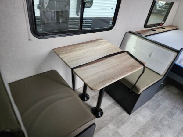 2024 Forest River R-Pod RP194 - Image 15