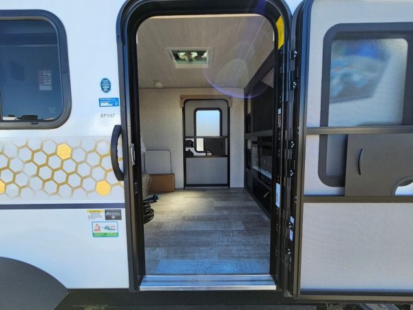 2024 Forest River R-Pod RP-107C - Image 5