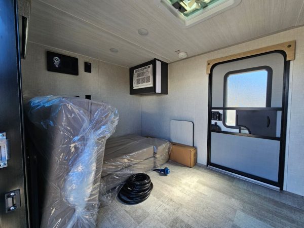 2024 Forest River R-Pod RP-107C - Image 7