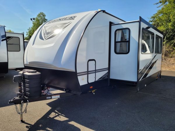 2024 Forest River Rainier 27FK - Image 2
