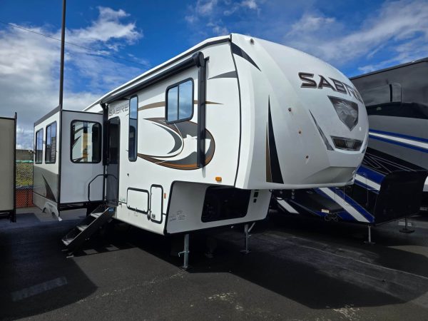 2024 Forest River Sabre 26BBR - Image 18