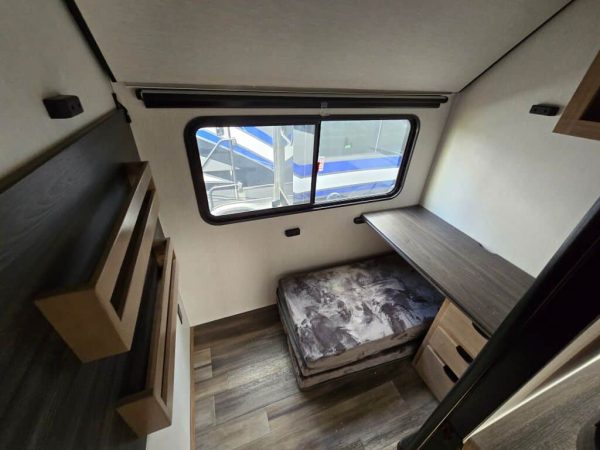 2024 Forest River Sabre 26BBR - Image 10