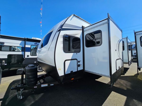 2024 Forest River Wildcat 310RKX - Image 2