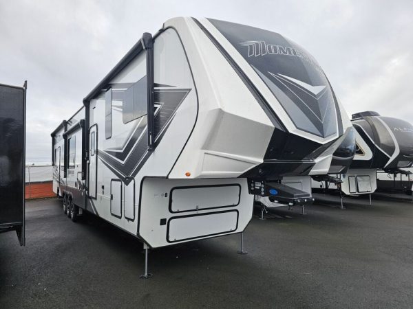 2024 Grand Design Momentum 414M