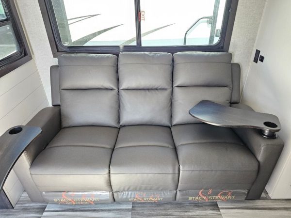 2024 Jayco Jay Feather 22RB - Image 11