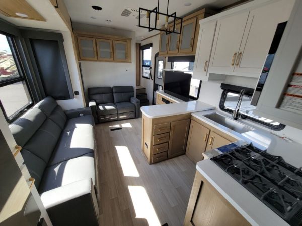 2024 Keystone Raptor 424 - Image 7