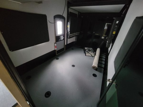 2024 Keystone Raptor 428 - Image 7